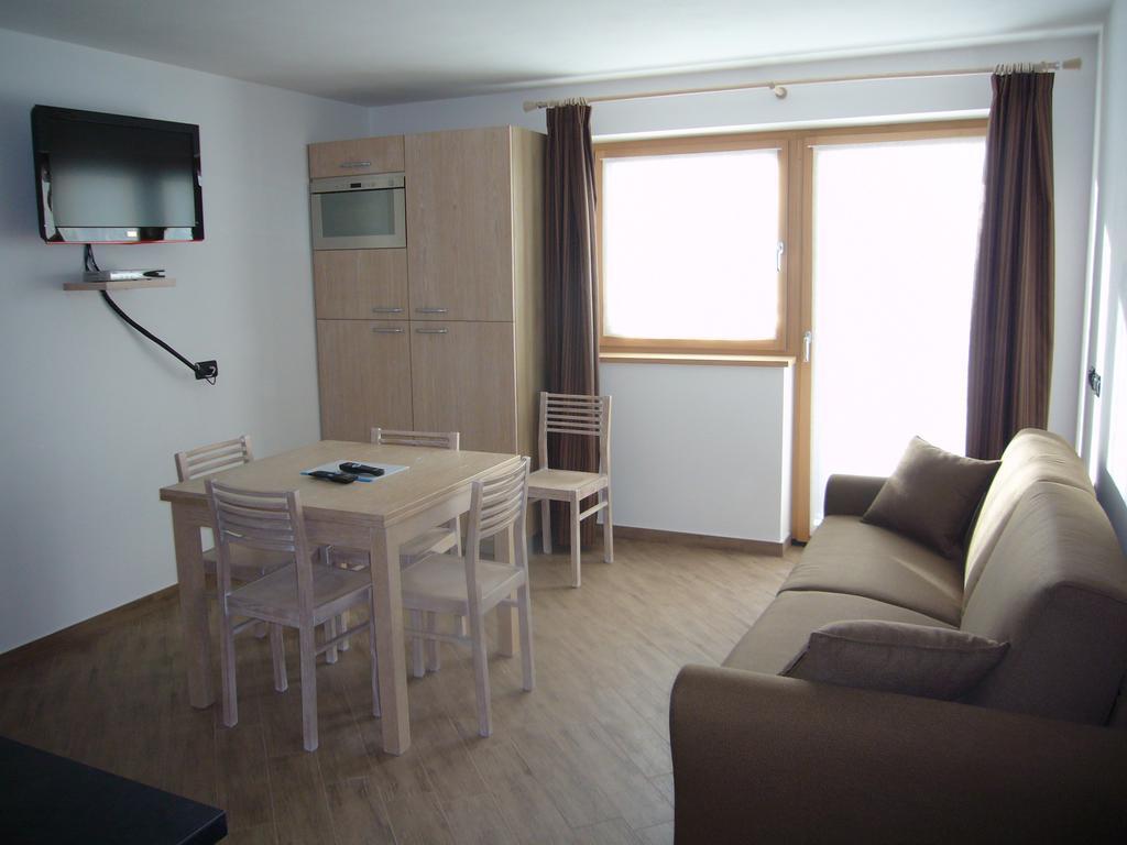 Casa Marisa Διαμέρισμα Λιβίνιο Εξωτερικό φωτογραφία